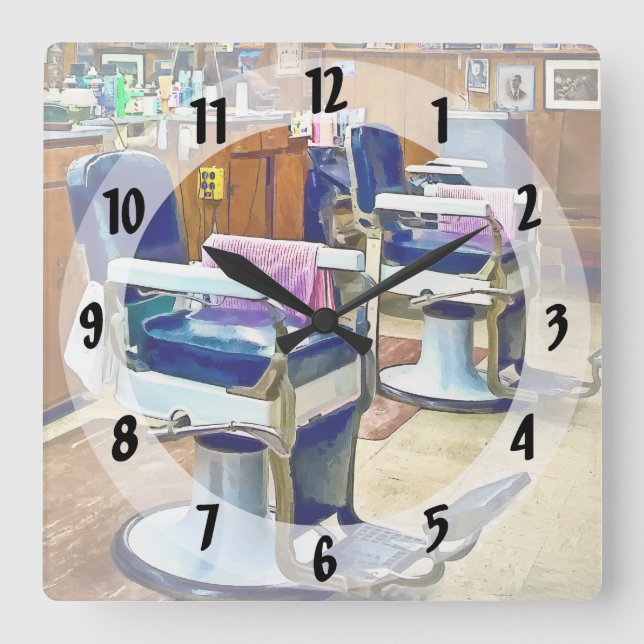 Reloj Cuadrado Dos sillas de peluquero con los cabos rayados (Anverso)