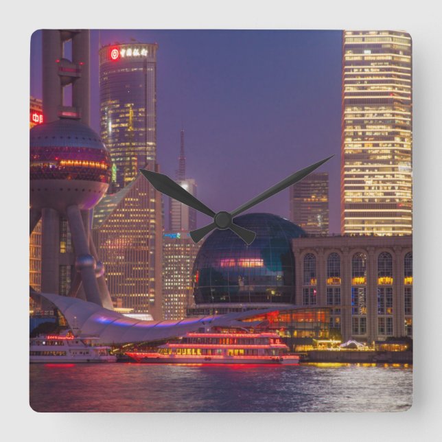 Reloj Cuadrado Downtown waterfront shanghai, China (Anverso)