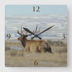 Reloj Cuadrado E22 Alce Toro y Colinas Nevadas