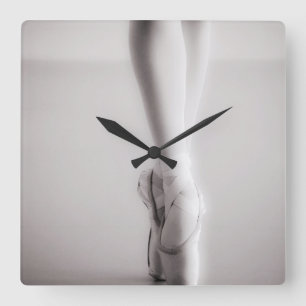 Reloj Cuadrado El ballet Pointe calza los deslizadores del baile