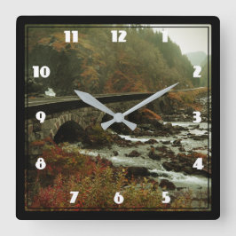 Reloj Cuadrado El hermoso paisaje natural de Moody