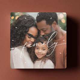 Reloj Cuadrado Elegant Script Overlay Family Photo