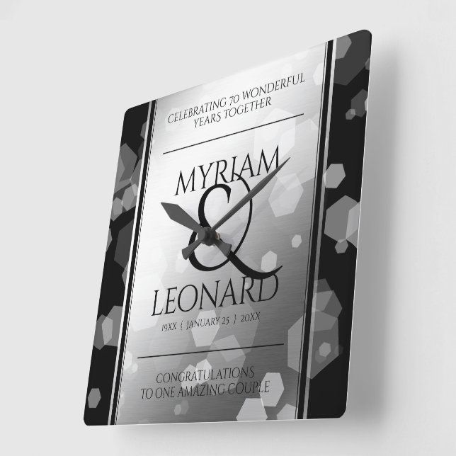 Reloj Cuadrado Elegante 70° Aniversario del Boda Platino (Ángulo)