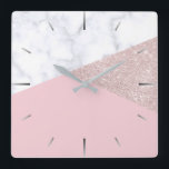 Reloj Cuadrado Elegante rosa  purpurina dorado mármol blanco rosa<br><div class="desc">Elegante y geométrico purpurina dorado subió,  mármol blanco y bloque de color rosa.</div>