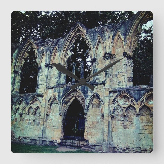 Reloj Cuadrado En medio de la ruina (Anverso)