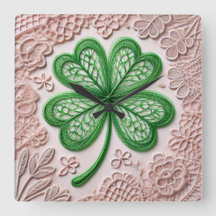 Reloj Cuadrado Encaje de shamrock coquette floral día de San Patr