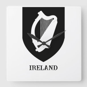Reloj Cuadrado Escudo de Armas Irlandés Arte Minimalista Negro y