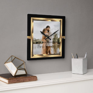 Reloj Cuadrado Feliz aniversario de año Personalizado, negro y or