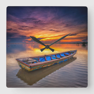 Reloj Cuadrado Fishing Boat At Sunrise   Jubakar Beach