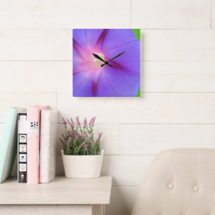 Reloj Cuadrado Floral Púrpura