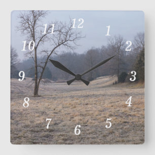 Reloj Cuadrado Foggy Meadow Wall Clock