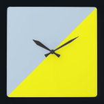 Reloj Cuadrado Fondo de color sólido amarillo y azul beau<br><div class="desc">Fondo de color sólido amarillo y azul beau. El diseño está disponible en otros productos.</div>