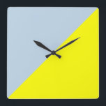 Reloj Cuadrado Fondo de color sólido amarillo y azul beau<br><div class="desc">Fondo de color sólido amarillo y azul beau. El diseño está disponible en otros productos.</div>