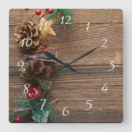 Reloj Cuadrado fondo de madera con conos de pino