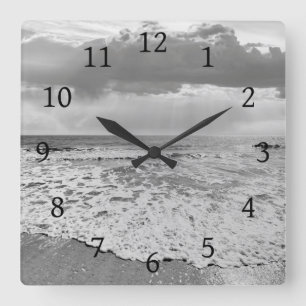 Reloj Cuadrado Foto del mar del océano de playa blanco y negro 19
