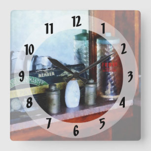 Reloj Cuadrado Fuentes del peluquero