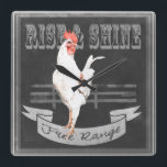 Reloj Cuadrado Gallo de la subida y del brillo<br><div class="desc">Gallo de la subida y del brillo. Artista: Redstreake. Identificación de la imagen: 152147D.</div>