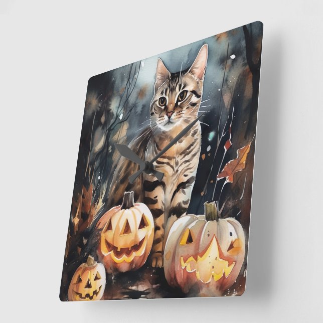 Reloj Cuadrado Gato Bengal de Halloween con calabazas aterradoras (Ángulo)