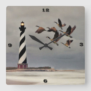 RELOJ CUADRADO GEESE EN EL CABO HATTERAS LIGHTHOUSE