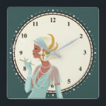 Reloj Cuadrado Glam Vintage Dama Minutes Números Turquesa de los<br><div class="desc">Veinte años de antigüedad se iluminan con este ilustracion de una mujer de los años 20 con traje verde azulado y un cigarrillo con fondo de crema y turquesa oscuro alrededor del borde,  con números y minutos. También disponible como redondo.</div>