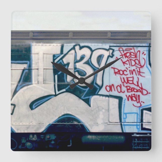 Reloj Cuadrado Graffiti clásico de Kel139 (Anverso)