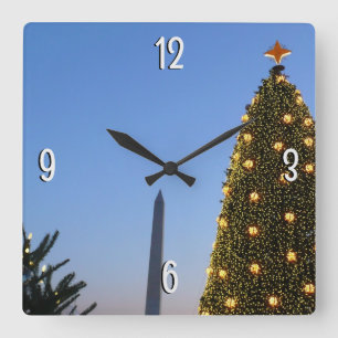 Reloj Cuadrado Grandes y pequeños árboles de Navidad en DC