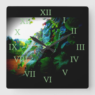 Reloj Cuadrado Grape Web