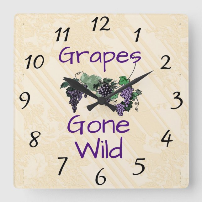 Reloj Cuadrado Grapes Gone Wild Wall Clock (Anverso)