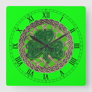 Reloj Cuadrado Green Shamrock & Celtic Knots Roman Numeral Clock