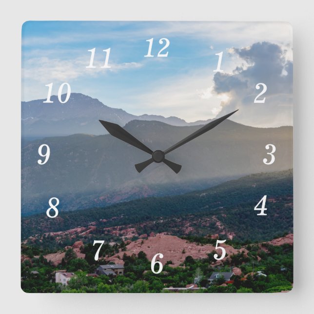 Reloj Cuadrado Hazy Pikes Peak Sunset Wall Clock (Anverso)