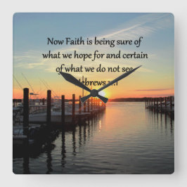 RELOJ CUADRADO HEBREWS 11:11 DISEÑO DE MONTAJE