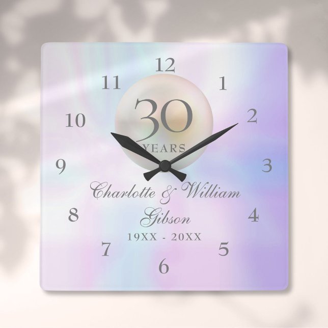 Reloj Cuadrado Hermoso aniversario de Pearl 30 Boda (Beautiful Pearl 30th Wedding Anniversary Square Wall Clock)