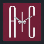 Reloj Cuadrado Iniciales de parejas simples| Blanco y Borgoña<br><div class="desc">Clásico,  audaz y moderno.</div>