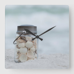 Reloj Cuadrado Jar Of Seashells On The Beach   Florida