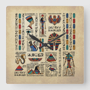 Reloj Cuadrado Jeroglíficos y deidades egipcios sobre papiro