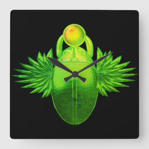 Reloj Cuadrado Kherpi God of the Rising Sun,scarab beetle.