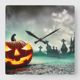 Reloj Cuadrado La calabaza de Halloween luminosa de SlipperyJoe w