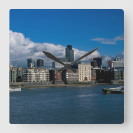 Reloj Cuadrado La ciudad de Londres y la Torre 42