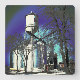 Reloj Cuadrado La impresionante torre del agua