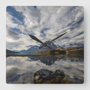 Reloj Cuadrado Lago Gray. Cordillera del Paine 2