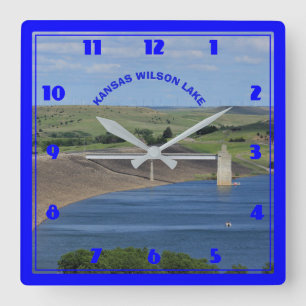 Reloj Cuadrado Lago Kansas Wilson con agua azul