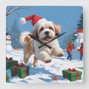 Reloj Cuadrado Lhasa Apso postulando en Nieve con Gorra Navidad