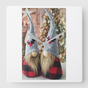 RELOJ CUADRADO ****LOS NAVIDADES CURAN LOS GNOMES FINALES**** REL