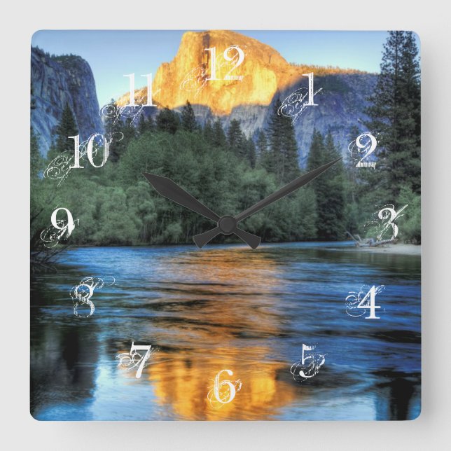 Reloj Cuadrado Luz de oro en media bóveda (Anverso)