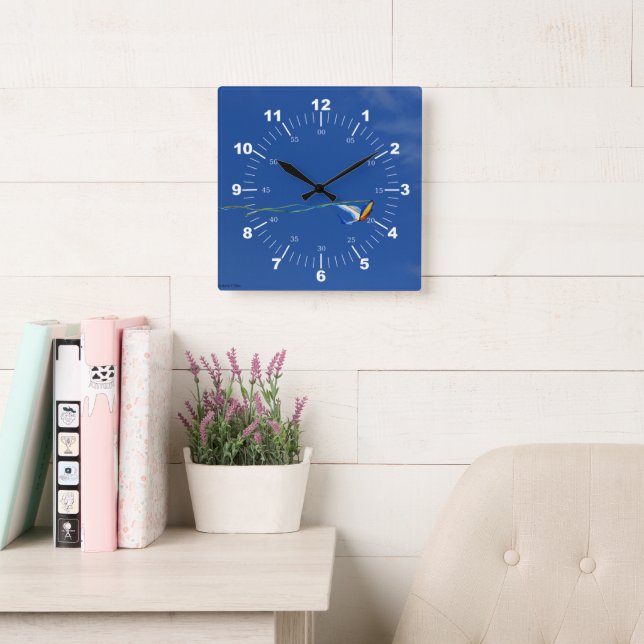 Reloj Cuadrado Macaw Kite (Sala de lectura)