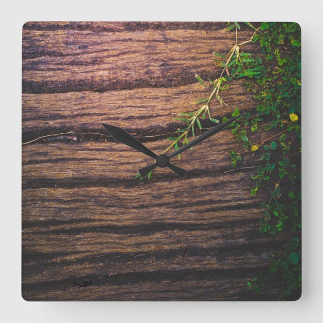 Reloj Cuadrado madera antigua (Anverso)