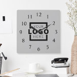 Reloj Cuadrado Marca promocional del logotipo de la empresa perso<br><div class="desc">Añada el logotipo corporativo de su empresa personalizado para crear un reloj de pared único. Hace un gran regalo promocional o regalo corporativo para clientes,  vendedores,  empleados u otras personas especiales. Elija entre diferentes formas y tamaños de reloj. No hay cantidad mínima,  no hay cargos de instalación.</div>