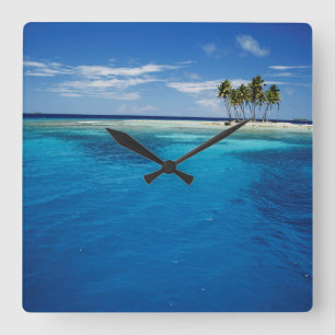 Reloj Cuadrado Micronesia, Tonowas, View of idyllic tropical