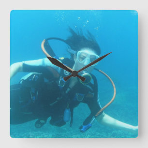 Reloj cuadrado - modificado para requisitos