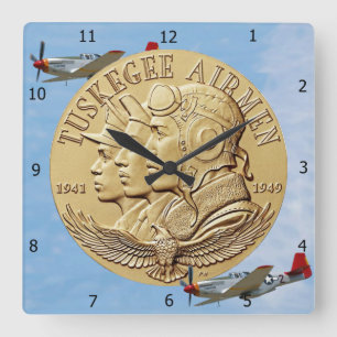 RELOJ CUADRADO MONEDA DE LOS AVIADORES DE TUSKEGEE